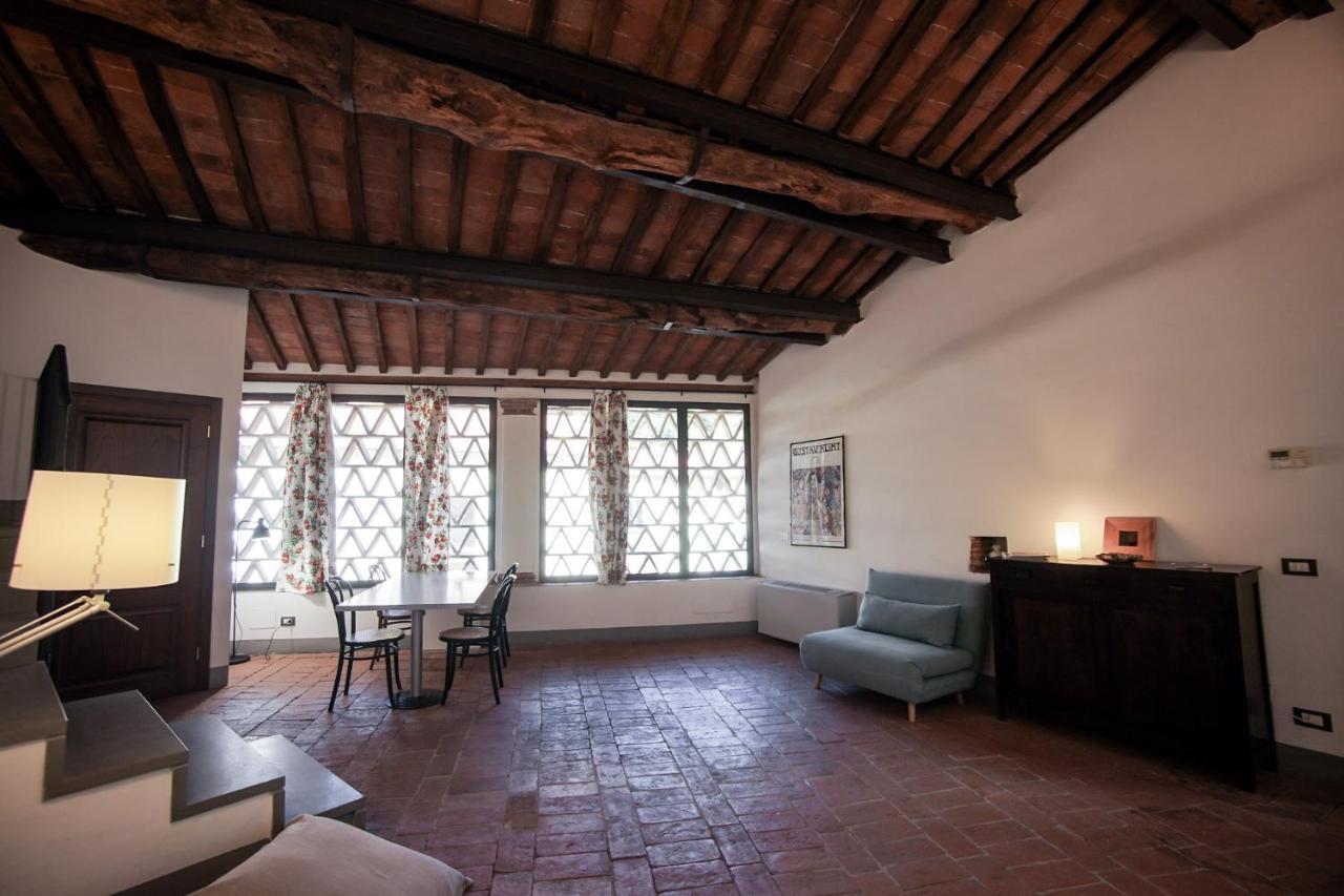 La Fabbrica Bed and Breakfast Calci Buitenkant foto