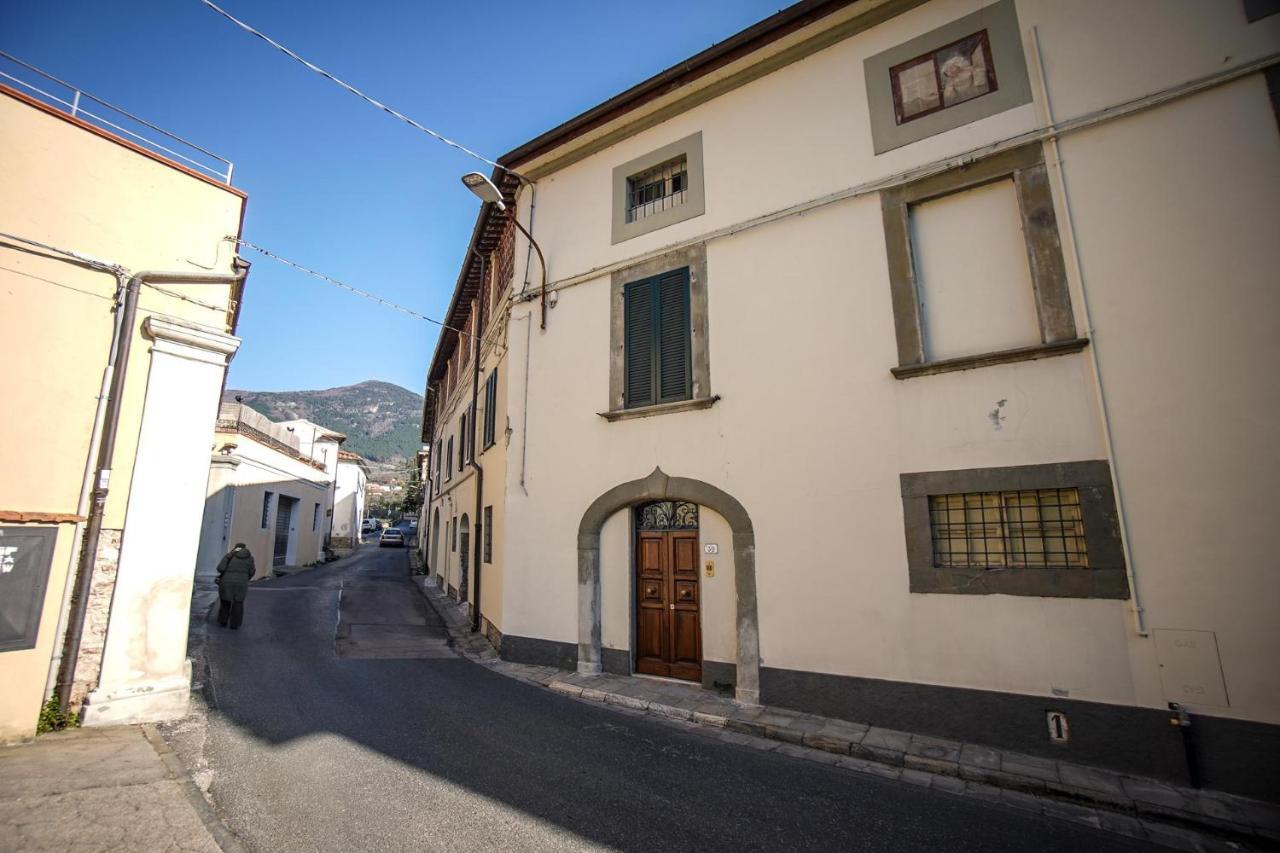 La Fabbrica Bed and Breakfast Calci Buitenkant foto