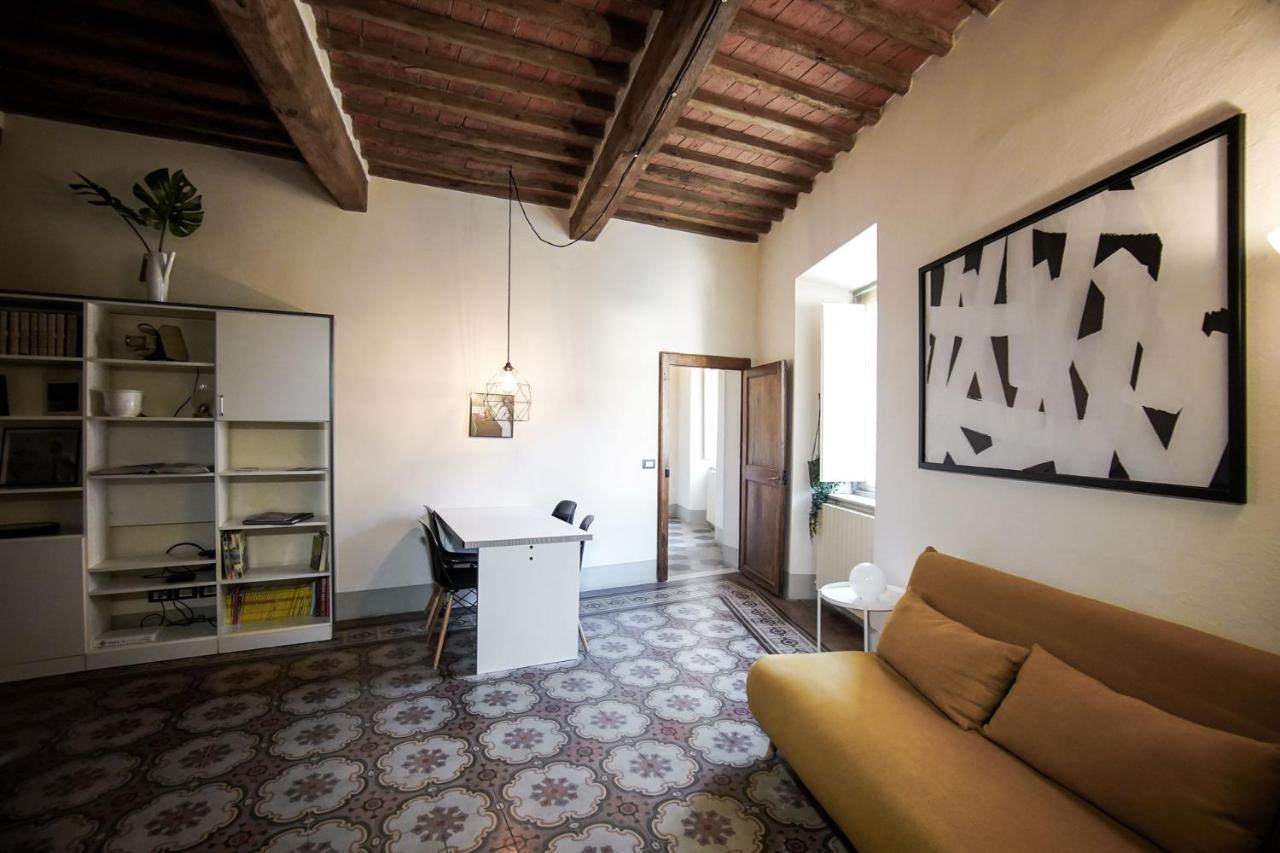 La Fabbrica Bed and Breakfast Calci Buitenkant foto