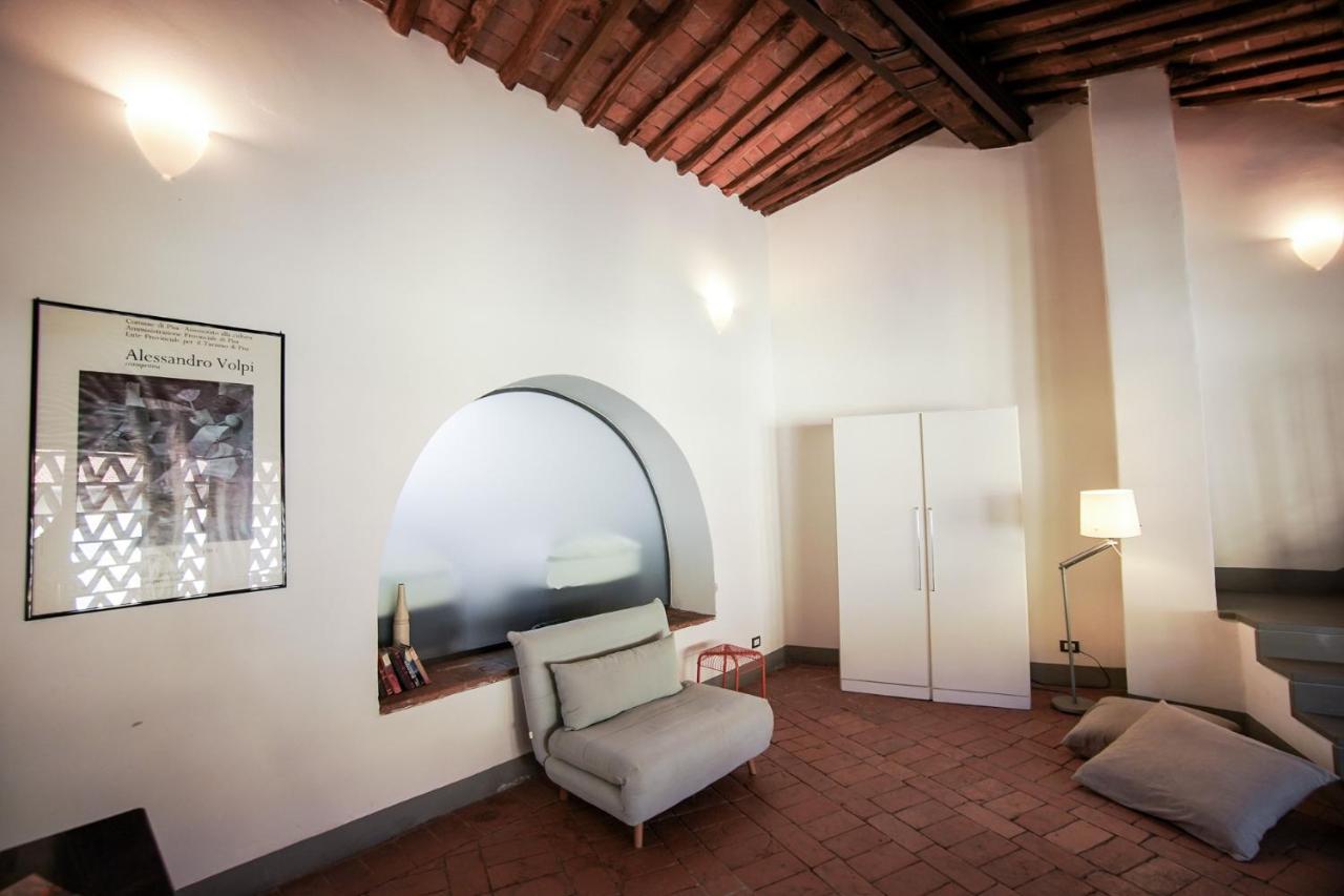 La Fabbrica Bed and Breakfast Calci Buitenkant foto