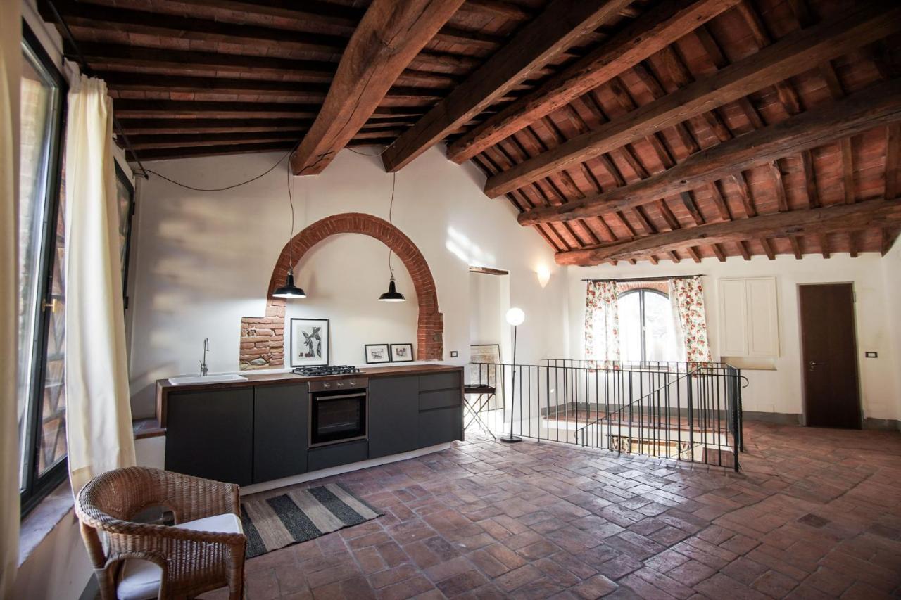 La Fabbrica Bed and Breakfast Calci Buitenkant foto