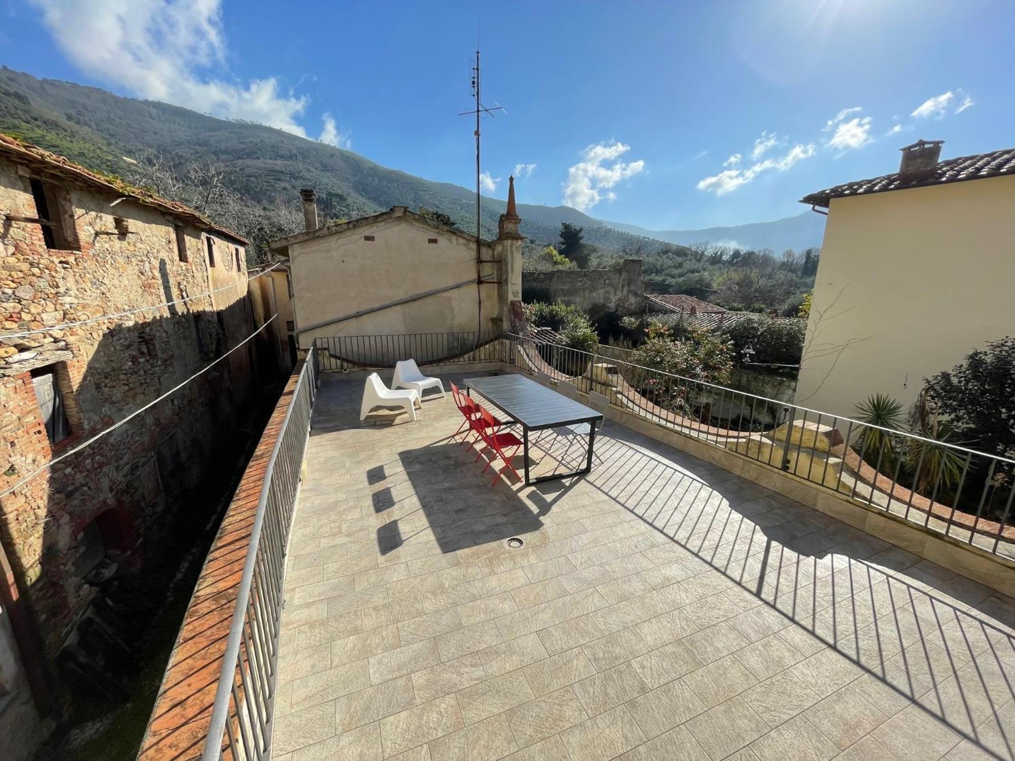 La Fabbrica Bed and Breakfast Calci Buitenkant foto